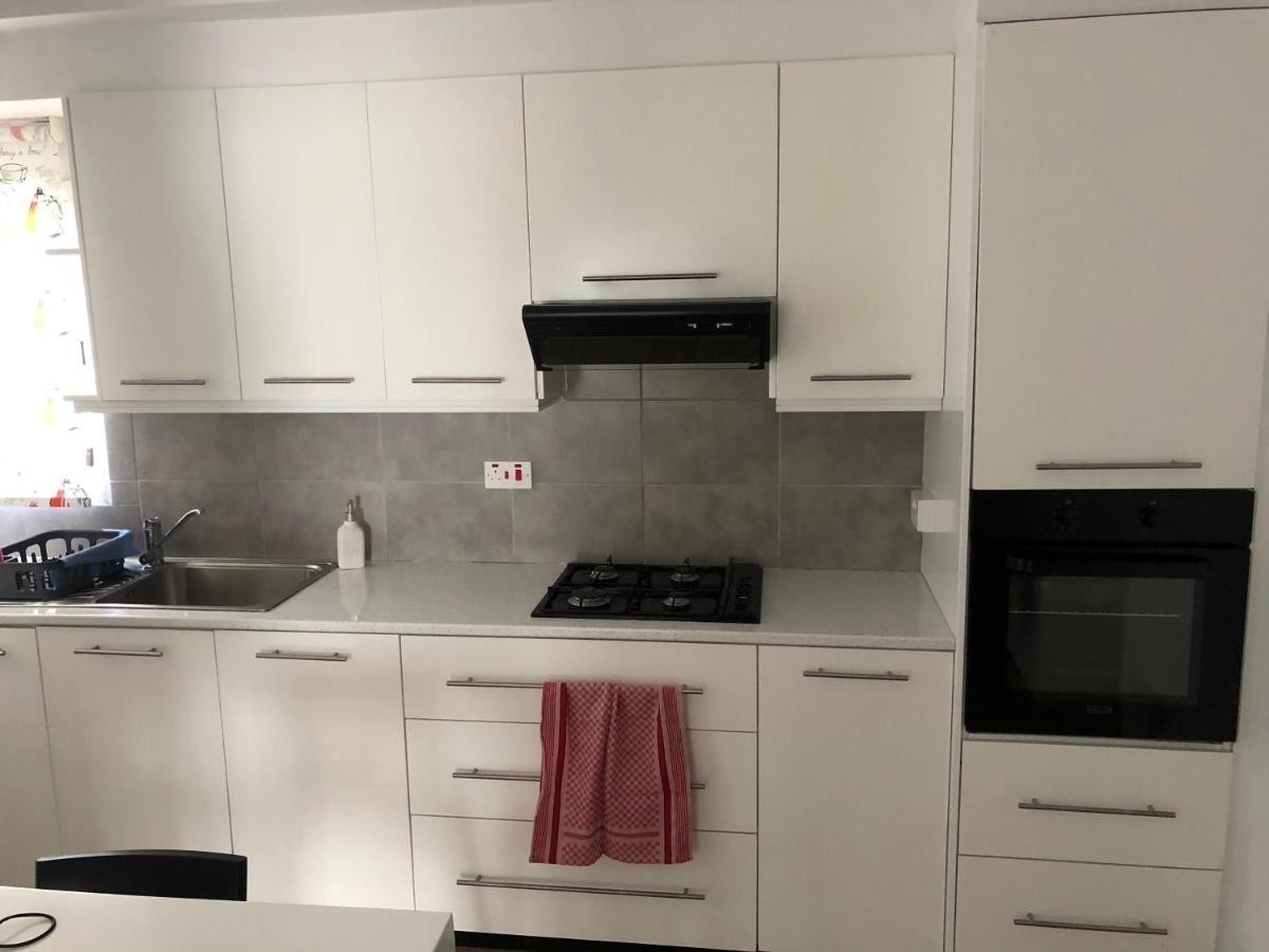 Iflat Apartman Limassol Kültér fotó